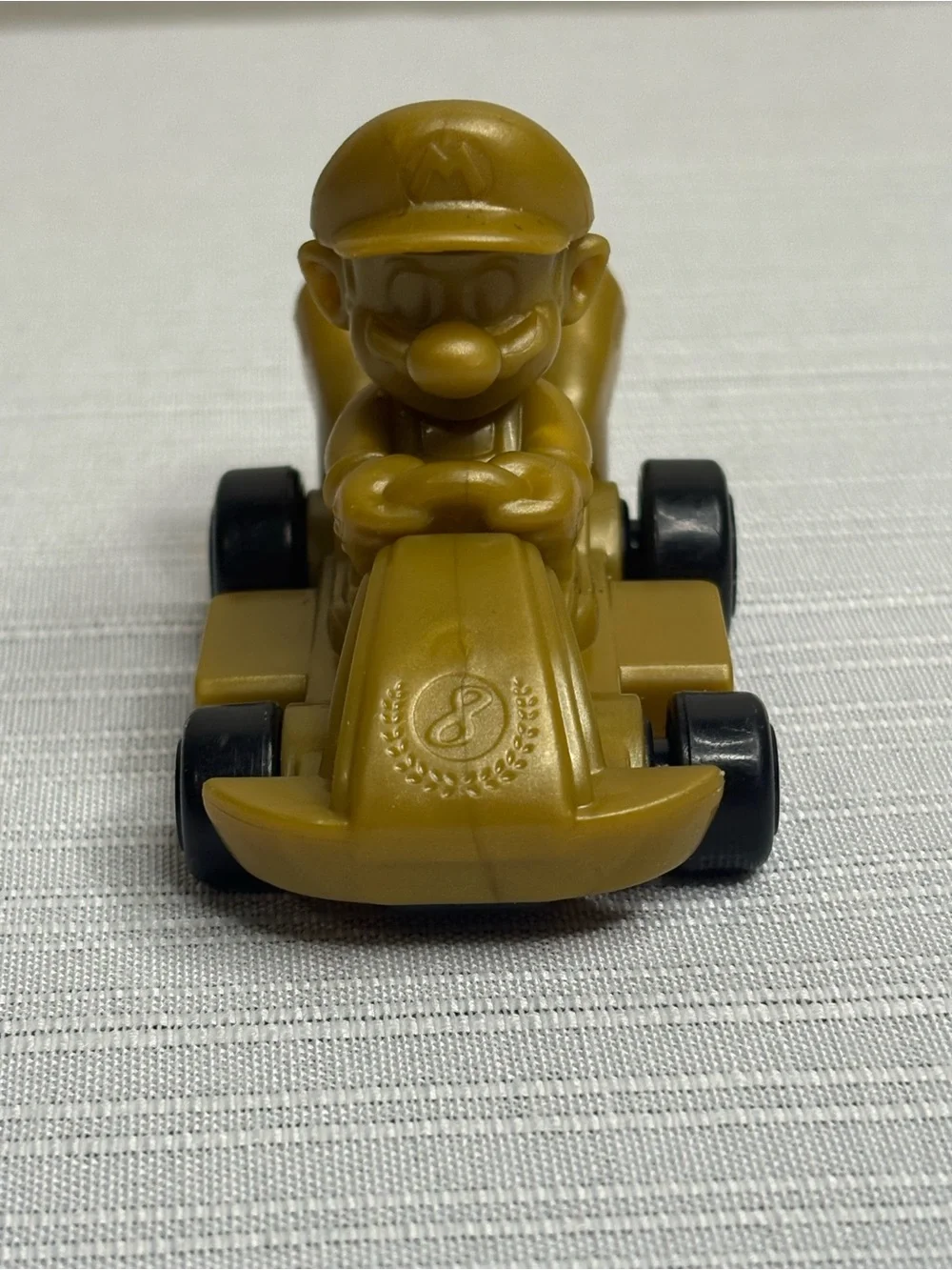 2024 McDONALD'S MARIO KART 8 DELUXE HAPPY MEAL TOY Gold Mario Kart #6